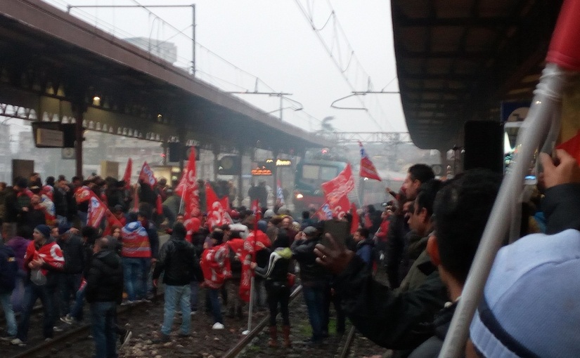 Repressione ad orologeria a Modena. 83 denunciati per manifestazione sindacale.